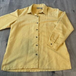 Chico’s Yellow Faux Seude Women’s Botton Down Long Sleeve Shirt Size 2